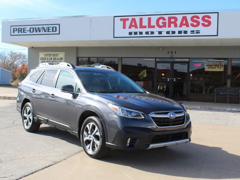Used 2020 Subaru Outback Limited image 1