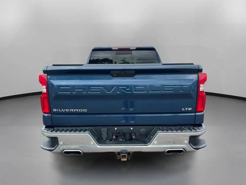 Used 2019 Chevrolet Silverado 1500 LTZ AWD/4WD image 11