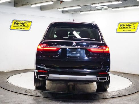 Used 2020 BMW X7 xDrive40i w/ Parking Assistance Package image 3