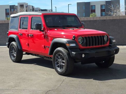 Used 2026 Jeep Wrangler Unlimited Sport AWD/4WD image 2
