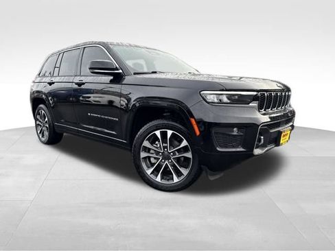 Used 2023 Jeep Grand Cherokee Overland w/ Luxury Tech Group IV image 1