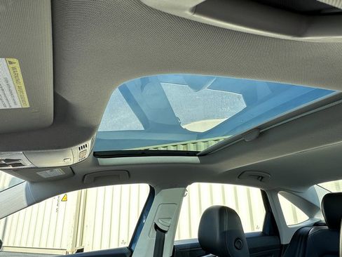 Used 2021 Volkswagen Jetta SEL image 4