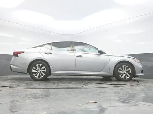 Used 2021 Nissan Altima 2.5 S image 34