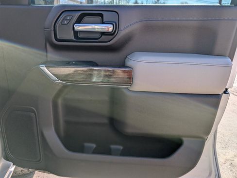 Used 2021 GMC Sierra 2500 SLE image 40