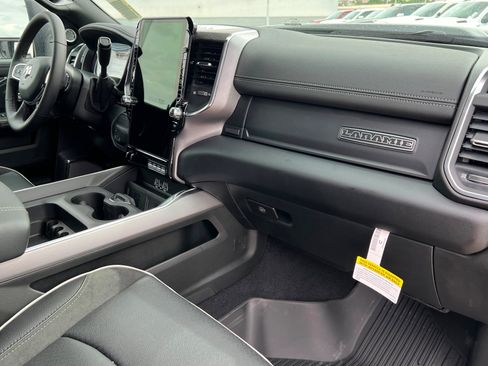 New 2026 RAM 3500 Laramie AWD/4WD image 23