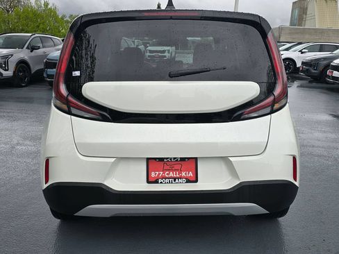 Certified 2023 Kia Soul EX FWD image 6
