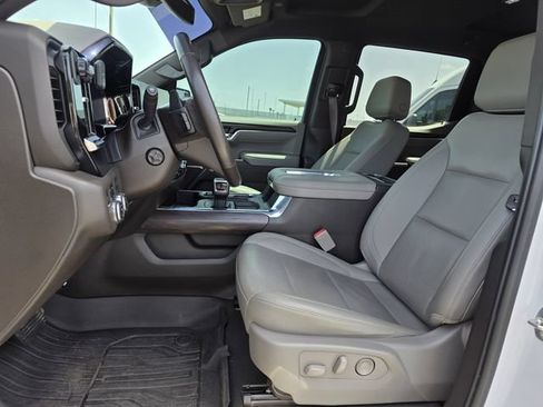 Used 2022 GMC Sierra 1500 SLT w/ SLT Premium Plus Package AWD/4WD image 14