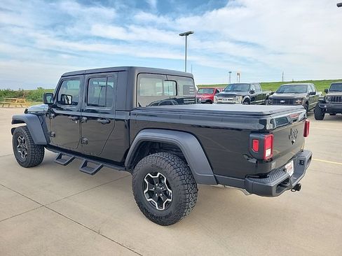 Used 2024 Jeep Gladiator Sport AWD/4WD image 4