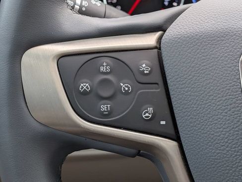 Used 2023 GMC Acadia Denali w/ Denali Ultimate Package FWD image 20