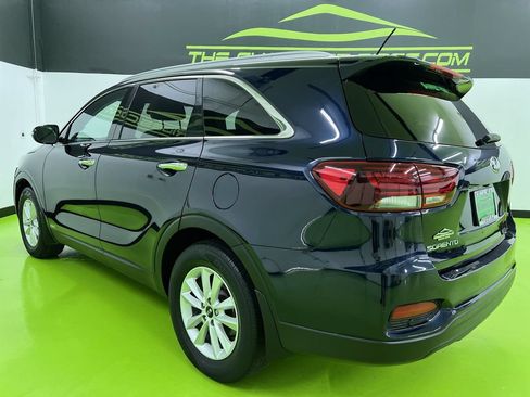 Used 2020 Kia Sorento LX w/ LX I4 Convenience Package AWD/4WD image 7