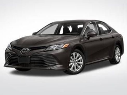 Used 2019 Toyota Camry SE FWD image 9