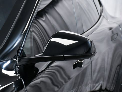 Used 2021 Tesla Model S Plaid image 65