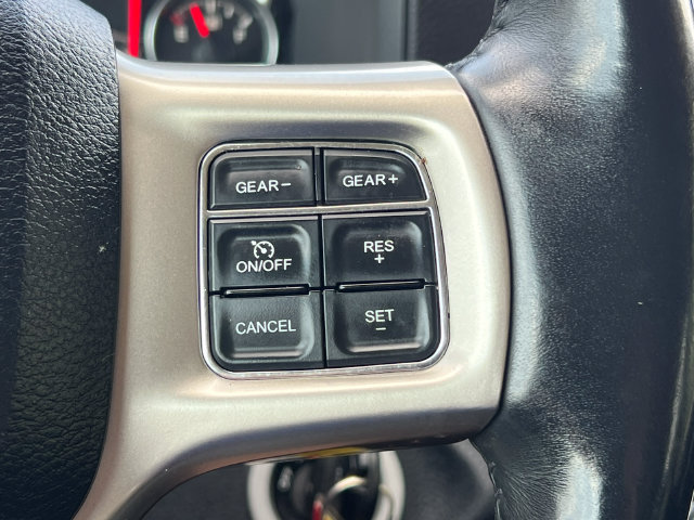 Used 2016 RAM 1500 Laramie AWD/4WD image 21