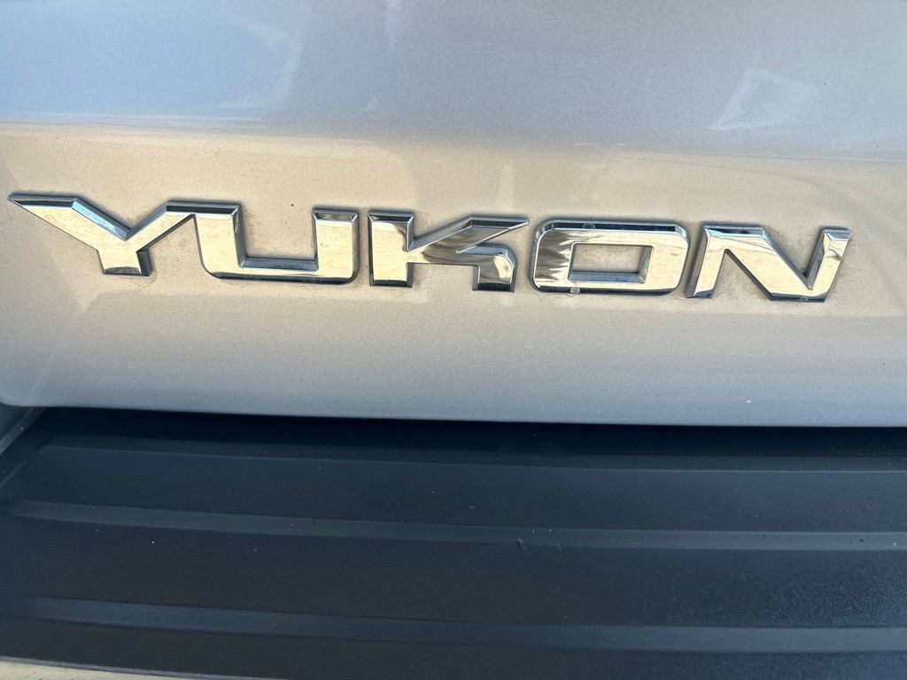 Used 2019 GMC Yukon Denali w/ Denali Ultimate Package RWD image 34