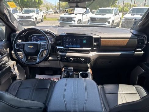 Used 2024 Chevrolet Silverado 1500 High Country w/ Technology Package AWD/4WD image 16