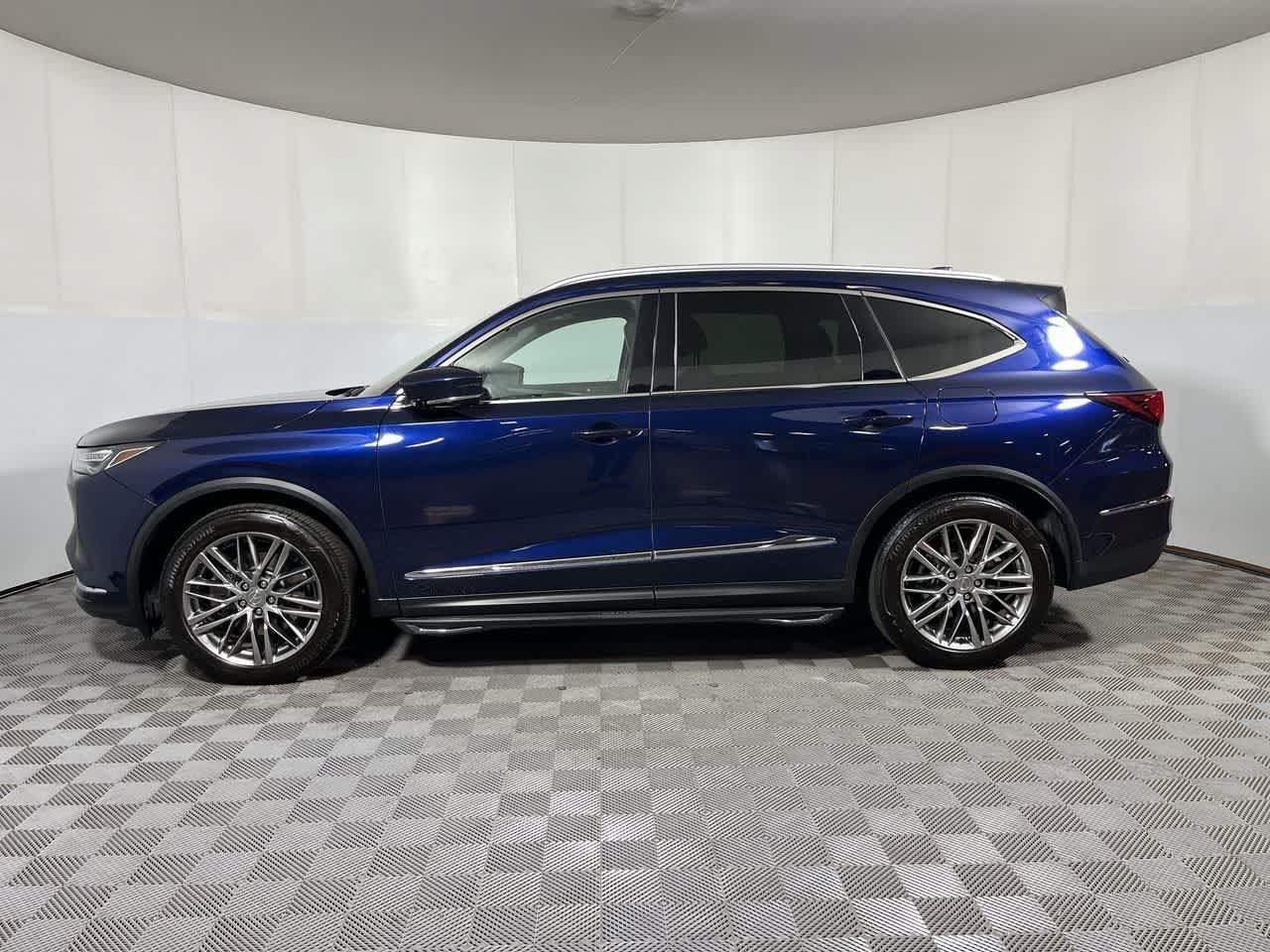 Certified 2024 Acura MDX w/ Advance Package AWD/4WD image 5