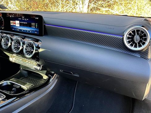 Used 2025 Mercedes-Benz CLA 250 4MATIC image 16