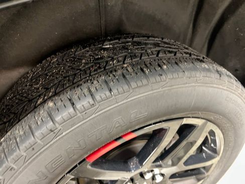 Certified 2023 Chevrolet Traverse Premier w/ Redline Edition image 27