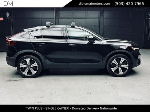 Used 2023 Volvo C40 P8 Recharge Plus AWD/4WD image 8