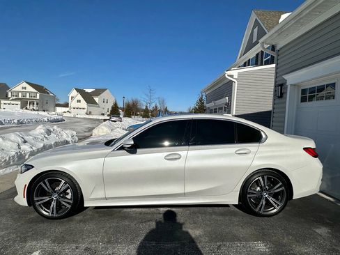 Used 2024 BMW 330i Sedan w/ Premium Package image 6