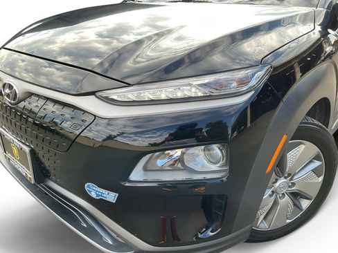 Used 2021 Hyundai Kona SEL image 9