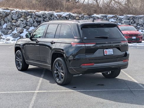 New 2026 Jeep Grand Cherokee Limited image 7