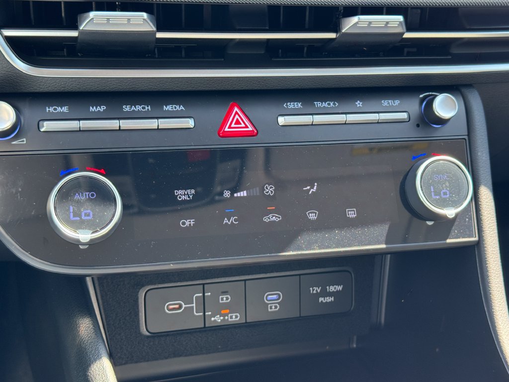 New 2026 Hyundai Sonata Blue FWD image 17