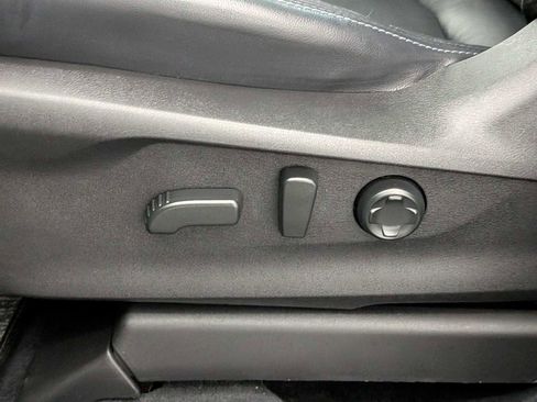 Used 2023 Subaru Ascent Touring image 18