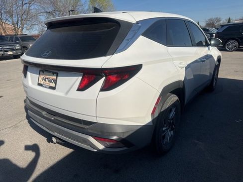 Certified 2025 Hyundai Tucson SE image 10