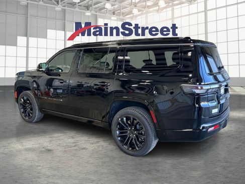 New 2026 Jeep Grand Wagoneer Summit w/ Rear Seat Video Group I AWD/4WD image 3