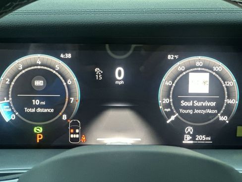 New 2026 Volkswagen Tiguan SE image 15