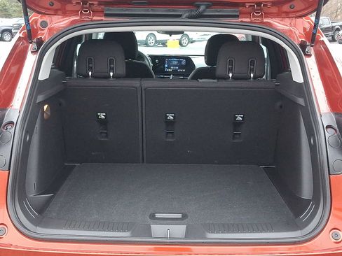 Certified 2024 Chevrolet Trax LS w/ LS Convenience Package image 29