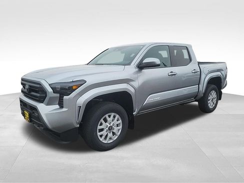 New 2025 Toyota Tacoma SR5 image 2