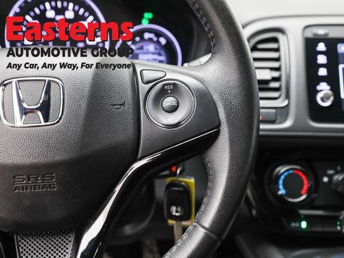 Used 2022 Honda HR-V Sport image 16