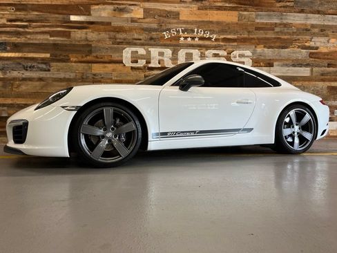 Used 2019 Porsche 911 Carrera T RWD image 81