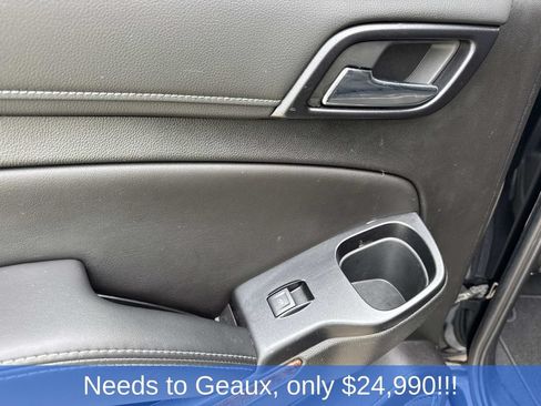 Used 2019 Chevrolet Suburban Premier RWD image 34