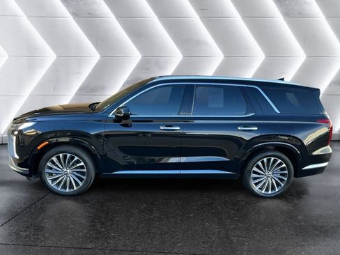 Used 2023 Hyundai Palisade Calligraphy w/ Cargo Package image 8