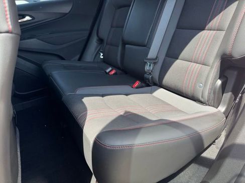 Used 2022 Chevrolet Equinox RS w/ Infotainment Package AWD/4WD image 7