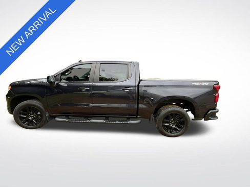 Used 2023 Chevrolet Silverado 1500 RST w/ Convenience Package II AWD/4WD image 6
