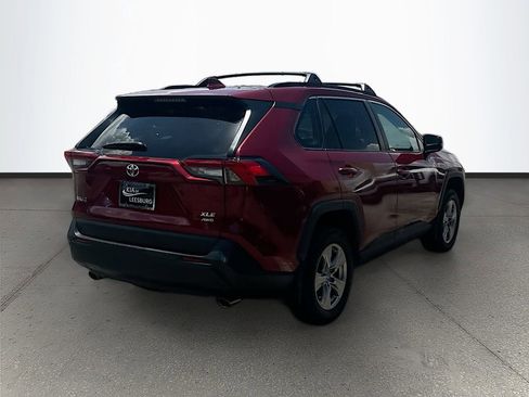Used 2022 Toyota RAV4 XLE w/ Convenience Package AWD/4WD image 7