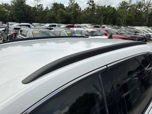 Used 2022 Ford Edge SEL w/ Sport Appearance Package image 18