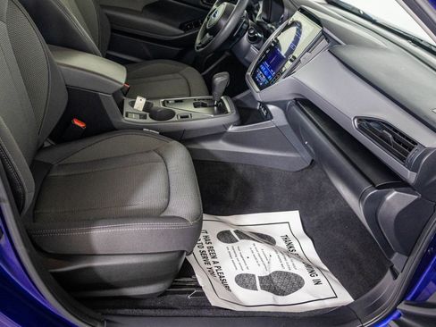 Used 2024 Subaru Crosstrek 2.0i Premium w/ Crosstrek Mirror Package image 38