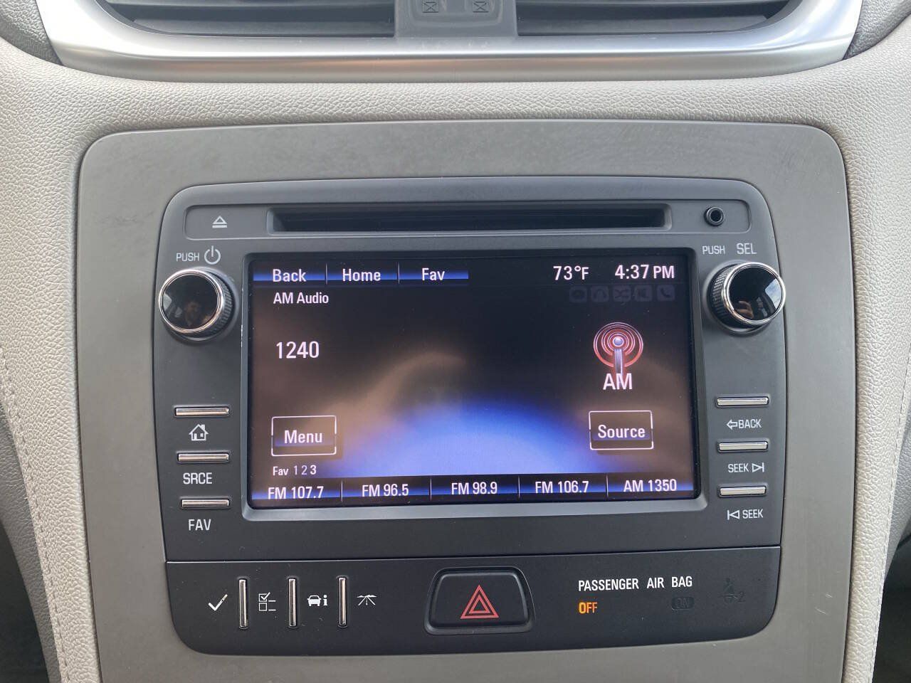 Used 2015 Chevrolet Traverse LS AWD/4WD image 29