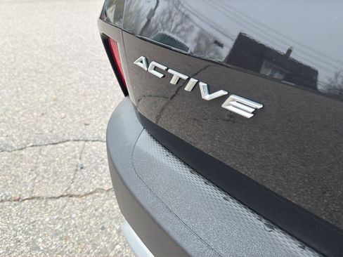 Used 2023 Ford Escape Active w/ Tech Pack #2 AWD/4WD image 18