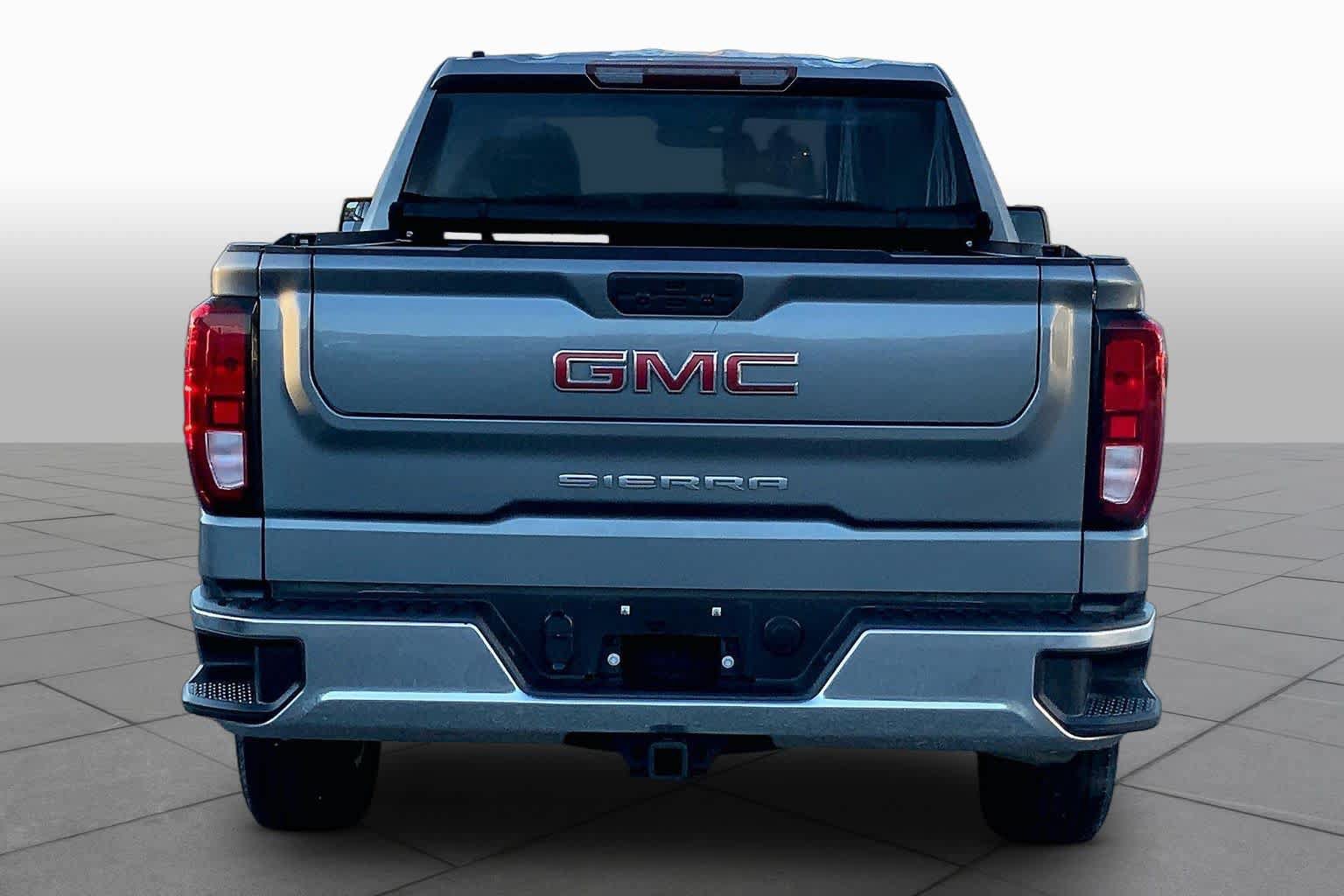 Used 2021 GMC Sierra 1500 2WD Double Cab w/ Sierra Value Package image 5