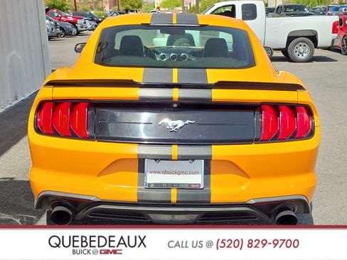 Used 2018 Ford Mustang Coupe RWD image 6