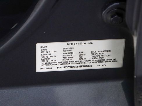 Used 2021 Tesla Model Y Long Range image 27