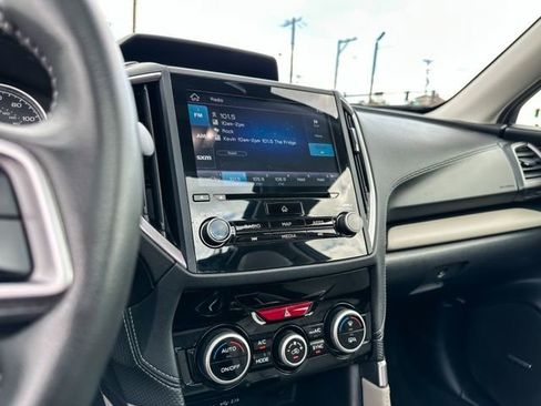 Used 2023 Subaru Forester Limited image 18