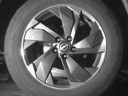 Used 2025 Nissan Rogue SV AWD/4WD image 15