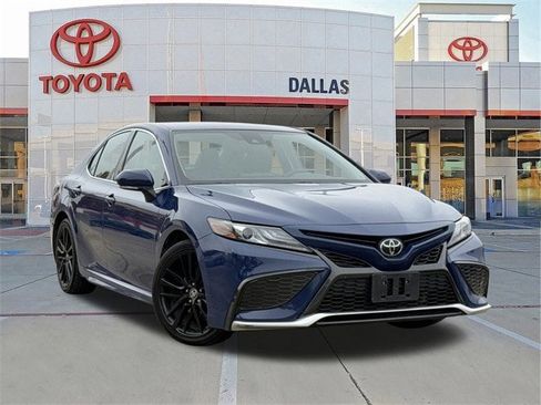 Used 2023 Toyota Camry XSE image 1